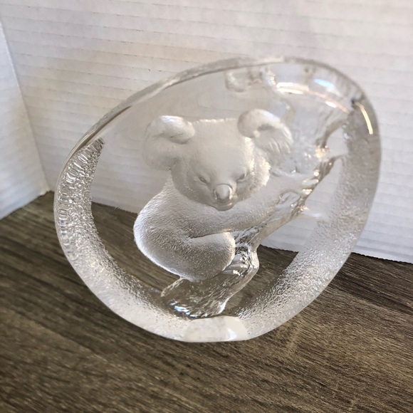 Vtg Mats Jonasson Sweden Crystal Paperweight - Picture 2 of 12